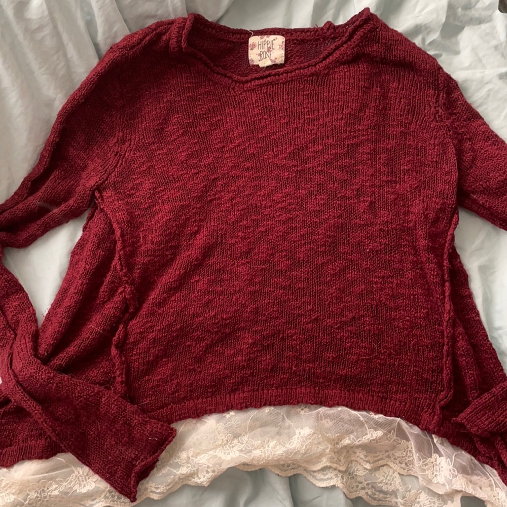 Maroon knit sweater with lace lining